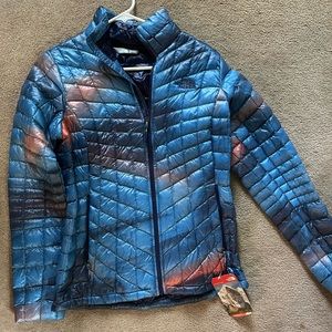 Thermoball size small Northface NEVER WORN NWT